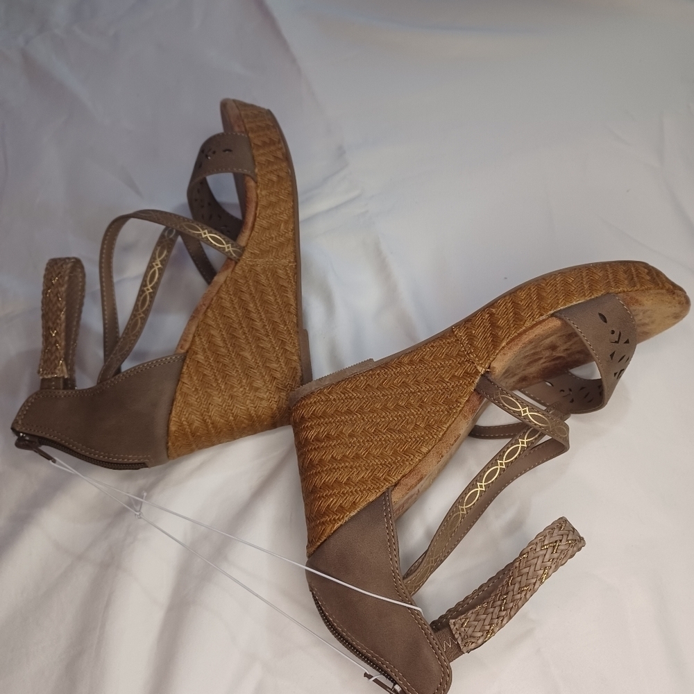 Jellypop Elegant Brown Strappy Boho Cottagecore Summer Sandals - Picture 7 of 14
